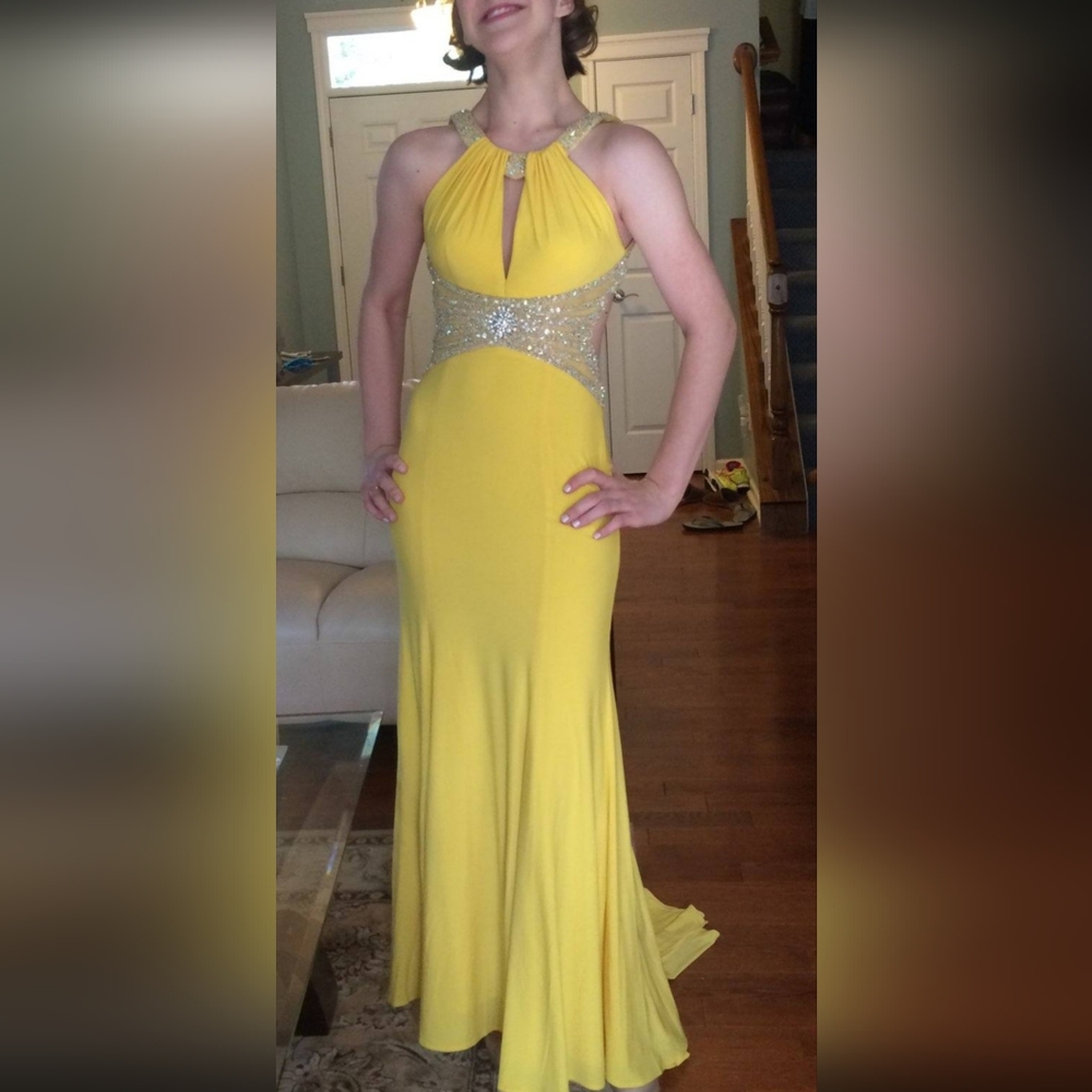 CLV Formal Gown Size 2